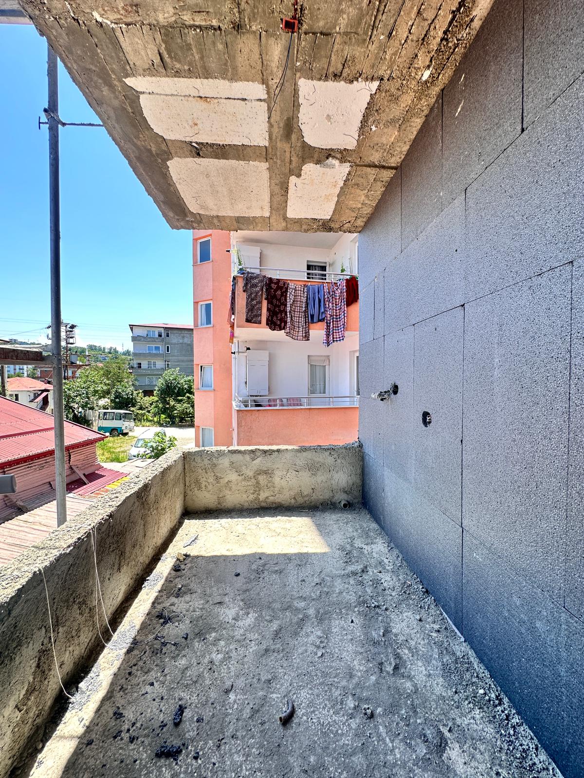 MABEL GAYRİMENKUL-BAHÇELİEVLER MAH.DENİZ MANZARALI FIRSAT DAİRE